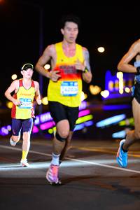 BIB: 0261
                            <button type="button" onclick="openModal(22883939)" class="btn btn-primary btn-sm float-right btn-popup" data-toggle="modal" data-target=".modal-high-quality">
                        <i class="fas fa-shopping-cart"></i> Add to Cart
                    </button>
                                            <button type="button" onclick="isThisMe(22883939, true)" class="btn btn-success btn-sm float-right btn-popup btn-isme hidden" data-toggle="tooltip" data-placement="bottom" title="นี่คือรูปของคุณใช่ไหม คลิกที่นี่เพื่อเอาเข้าอัลบั้ม">
                        <i class="fas fa-plus"></i> Add to album
                    </button>
                    <button type="button" onclick="isThisMe(22883939, false)" class="btn btn-warning btn-sm float-right btn-popup btn-isnotme hidden">
                        <i class="fas fa-ban"></i> Remove from album
                    </button>